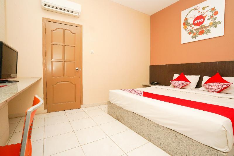 Avi Hotel سورابايا المظهر الخارجي الصورة